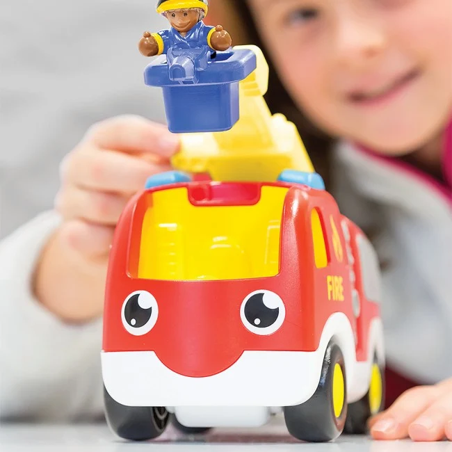 Ernie Fire Engine - Image 4