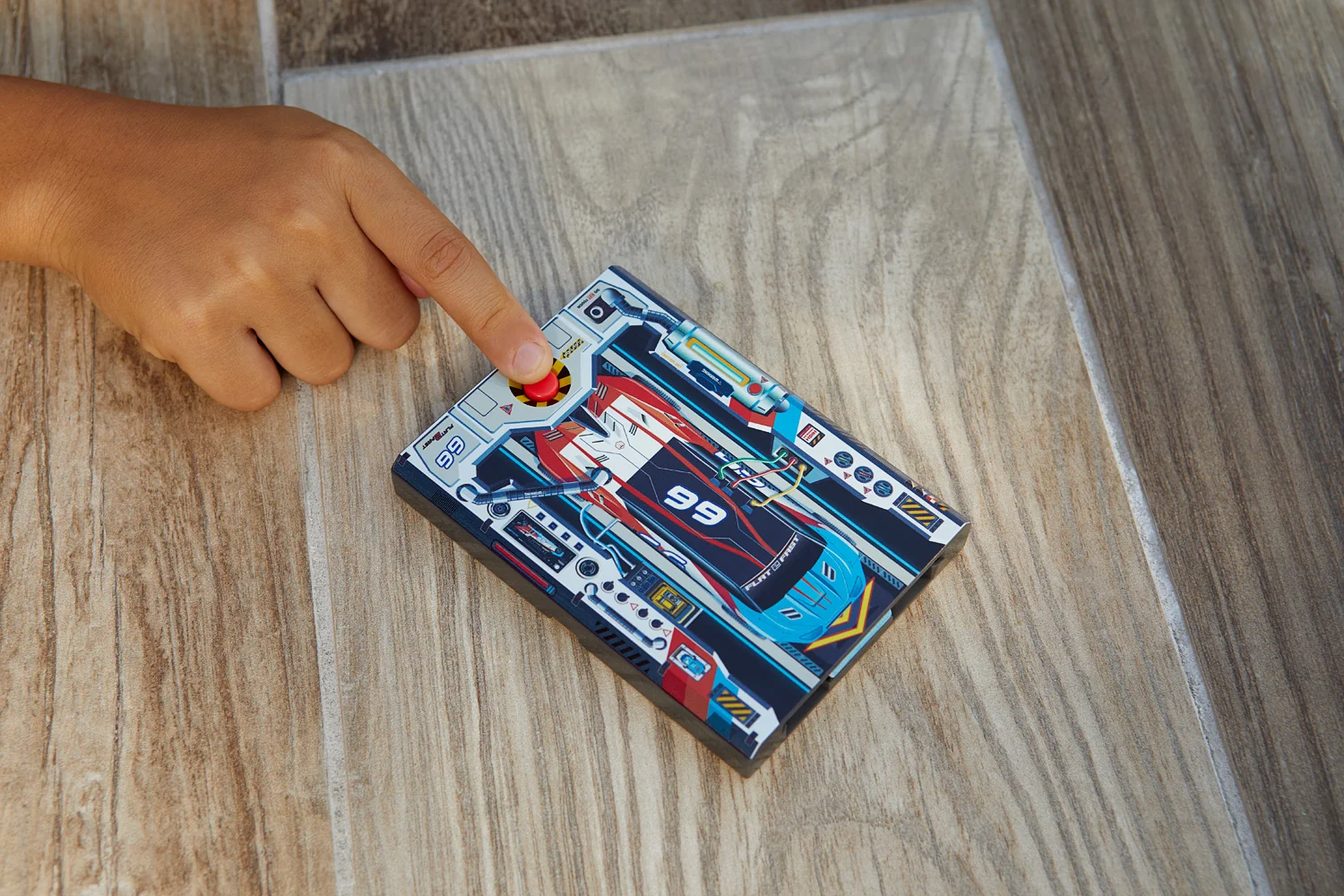 Flat 2 Fast Card Racers (Red) - Image 3