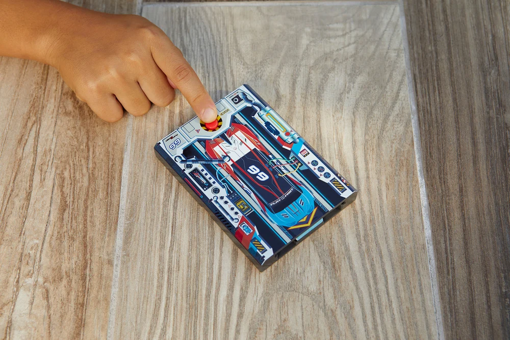 Flat 2 Fast Card Racers (Yellow) - Image 6