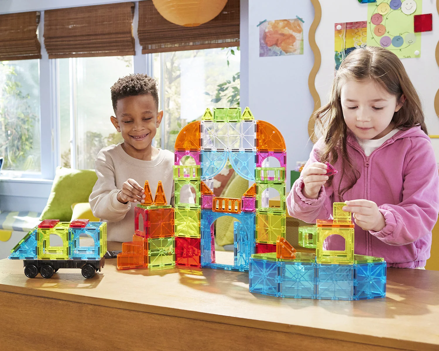 Magna-Tiles City Center 110 Piece Set - Image 4