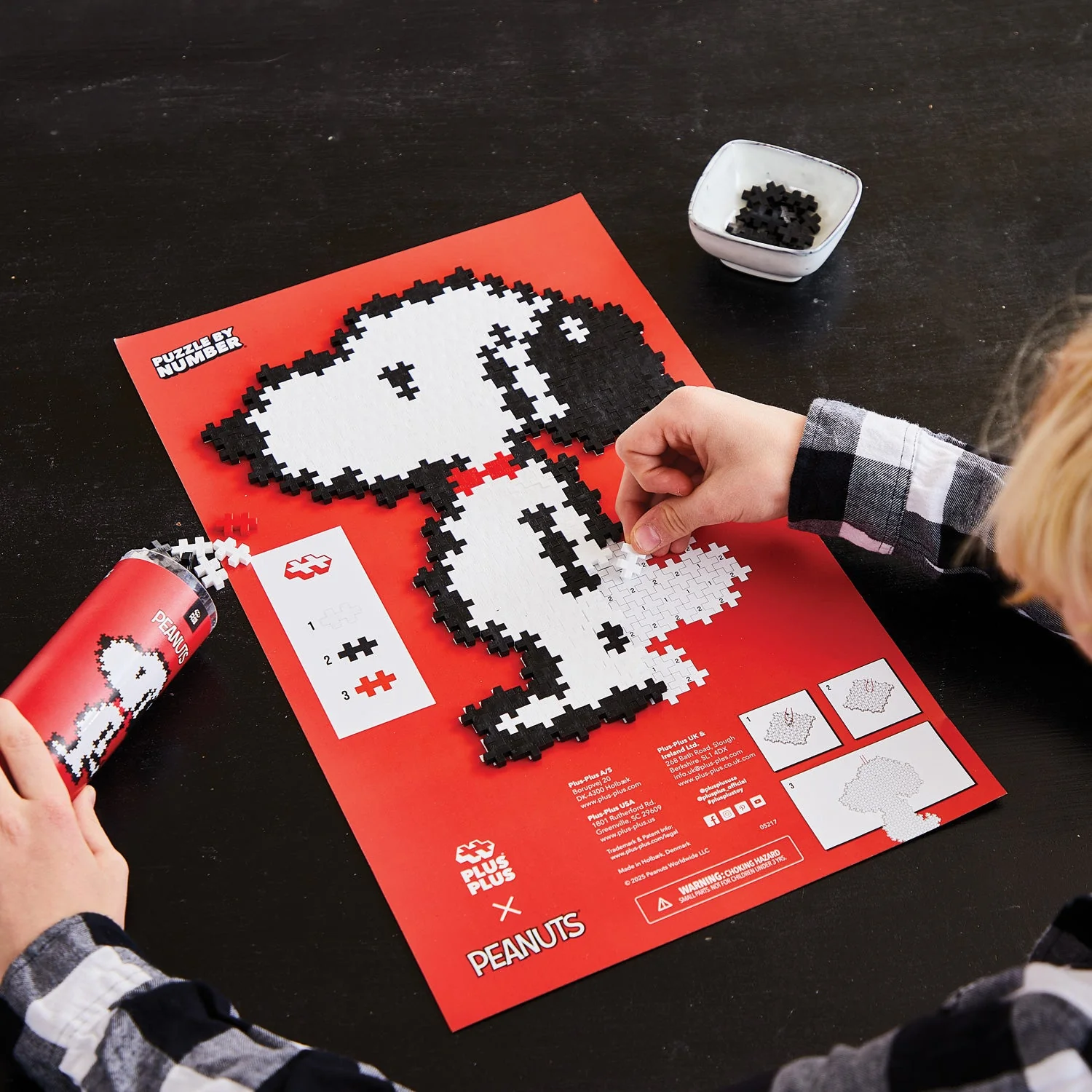 Plus-Plus Peanuts Puzzle By Number Tube - Image 7