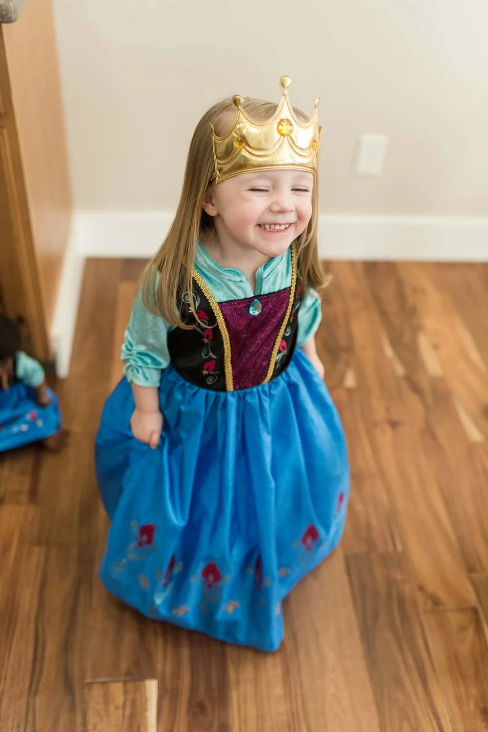 Scandinavian Princess - Small - Image 3