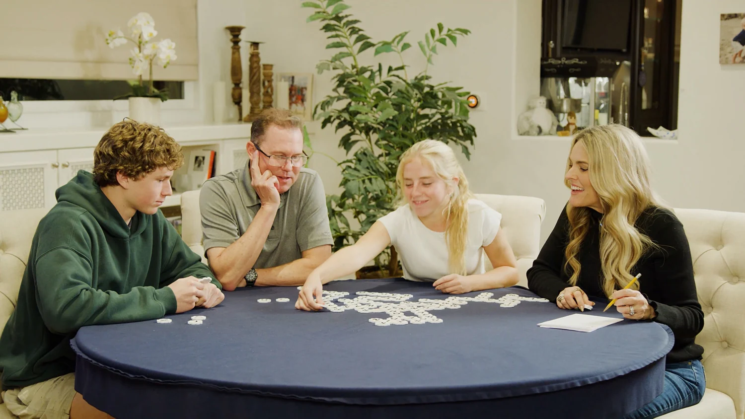 WordSnap Puzzling Word Game - Image 4
